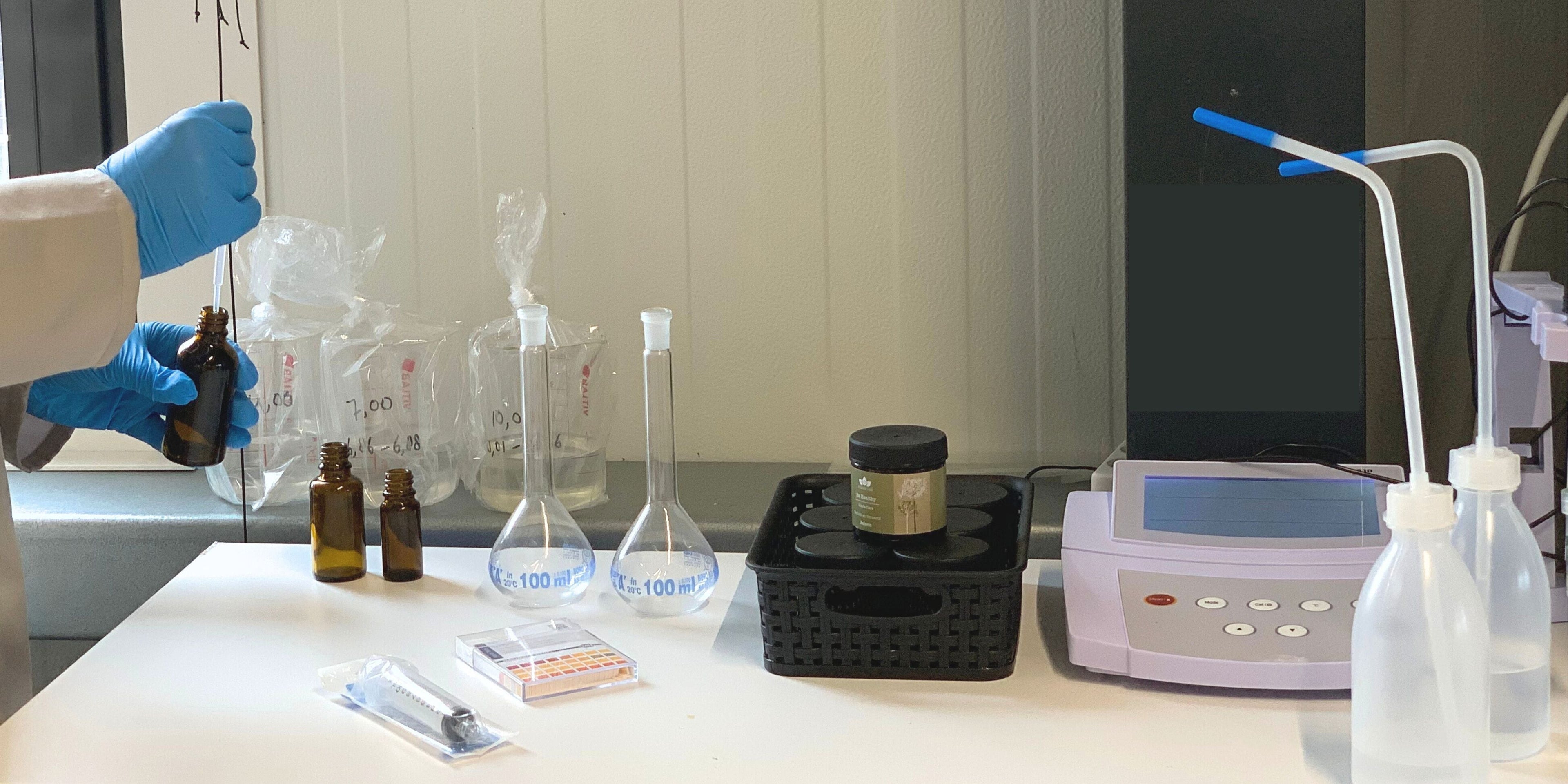 エッセンシャルオイルの品質管理と安全性｜De Groene Lindeのこだわり